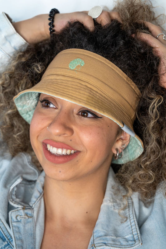 Love Yourself: How to Embrace Your Curls and Own Who You Are